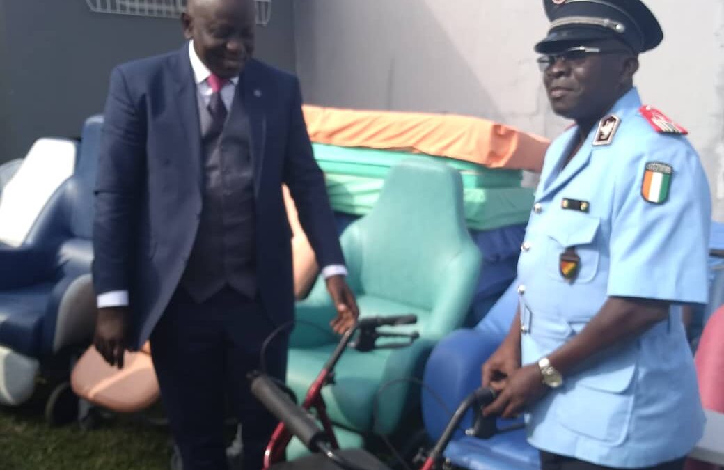 DON DE MATÉRIEL ET ÉQUIPEMENTS MÉDICAUX A LA BRIGADE ANTI-ÉMEUTE (BAE)